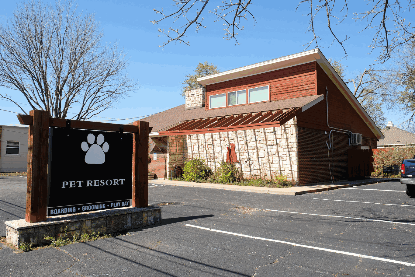 Turnkey Pet Resort & Grooming Turnkey Pet Resort & Grooming